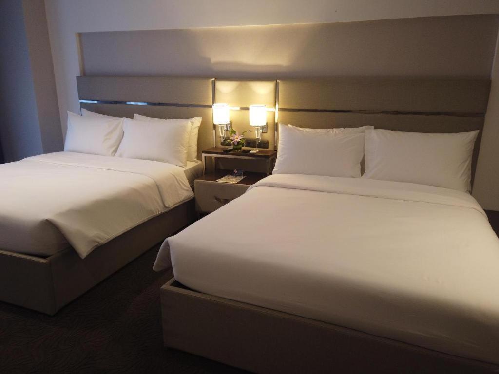 The Plaza Lodge Baguio باغيو المظهر الخارجي الصورة